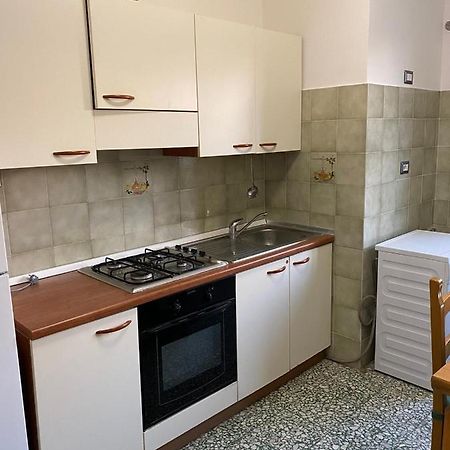 Appartamento Domus Da Antonio Fiumicino Esterno foto