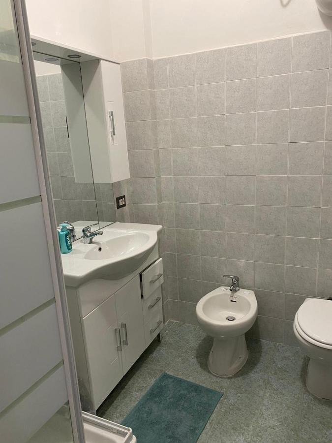Appartamento Domus Da Antonio Fiumicino Esterno foto
